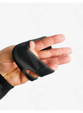 Cocksling Brutus Shaft Hugger con mano